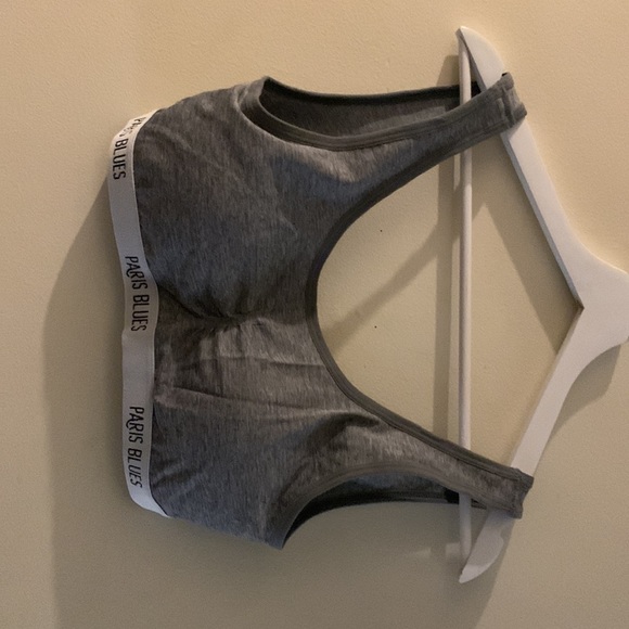 Sports bras nwot - Picture 6 of 7